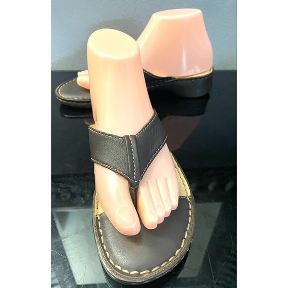 BORN Thong Brown Leather Women’s Sandals Shoes 8 Medium - Picture 3 of 12
